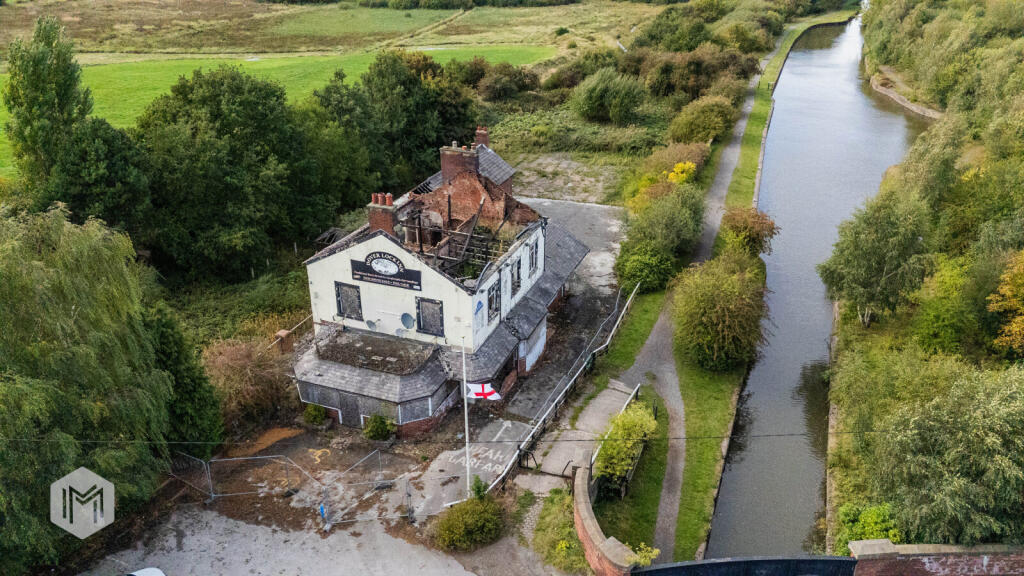 Main image of property: Warrington Road, Abram, Wigan, WN2 5XX