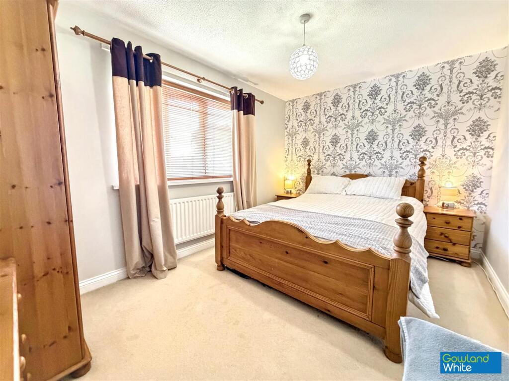 House in Stockton-on-Tees - More