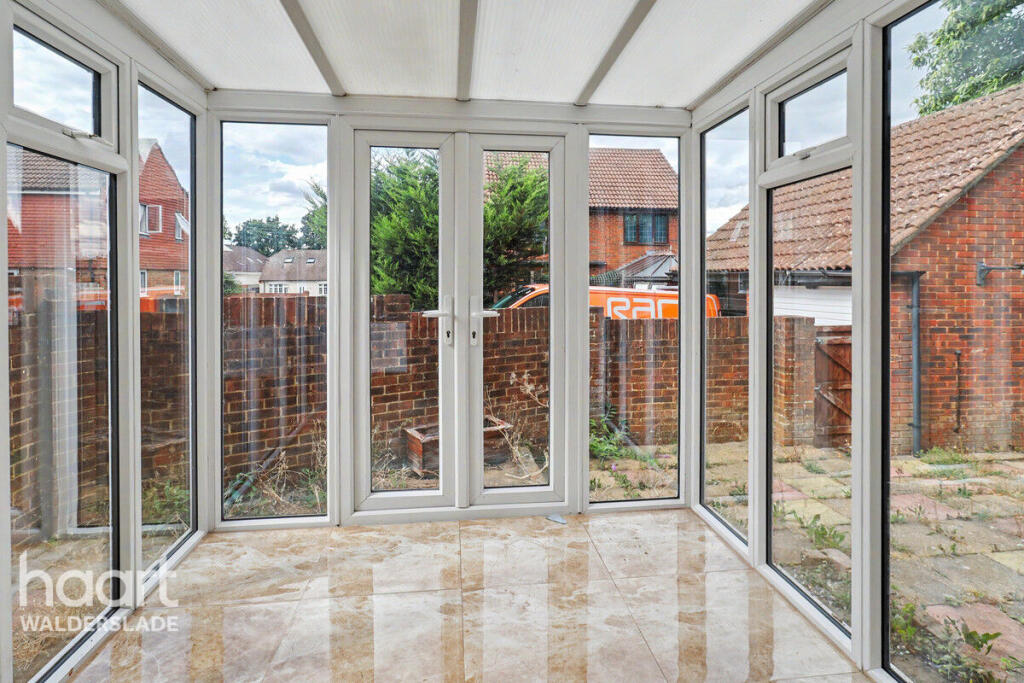 House in Rochester - View 4