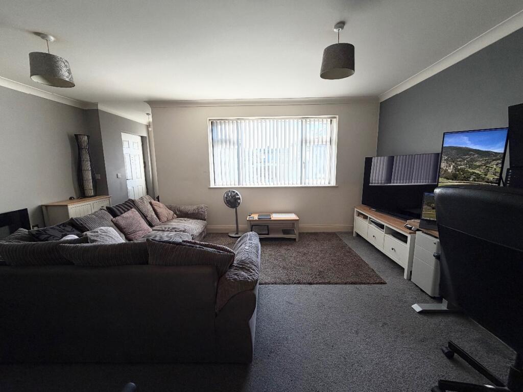 Silverlink Court, - Link Road, Canvey Island photo 3