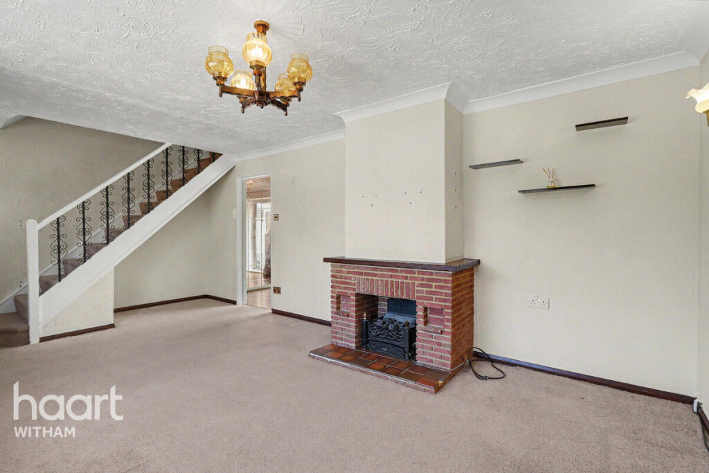 House in Chelmsford - View 3