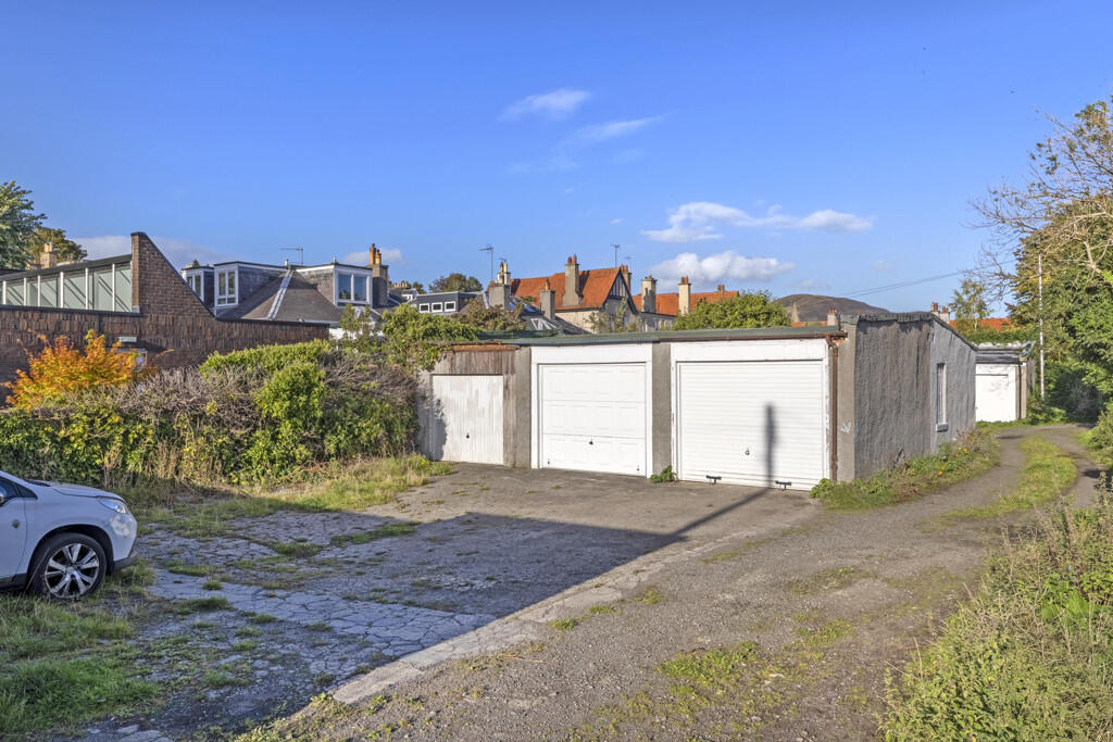 Garage at 23 Relugas Lane, The Grange, Edinburgh, EH9 2LS off Relugas Road - More