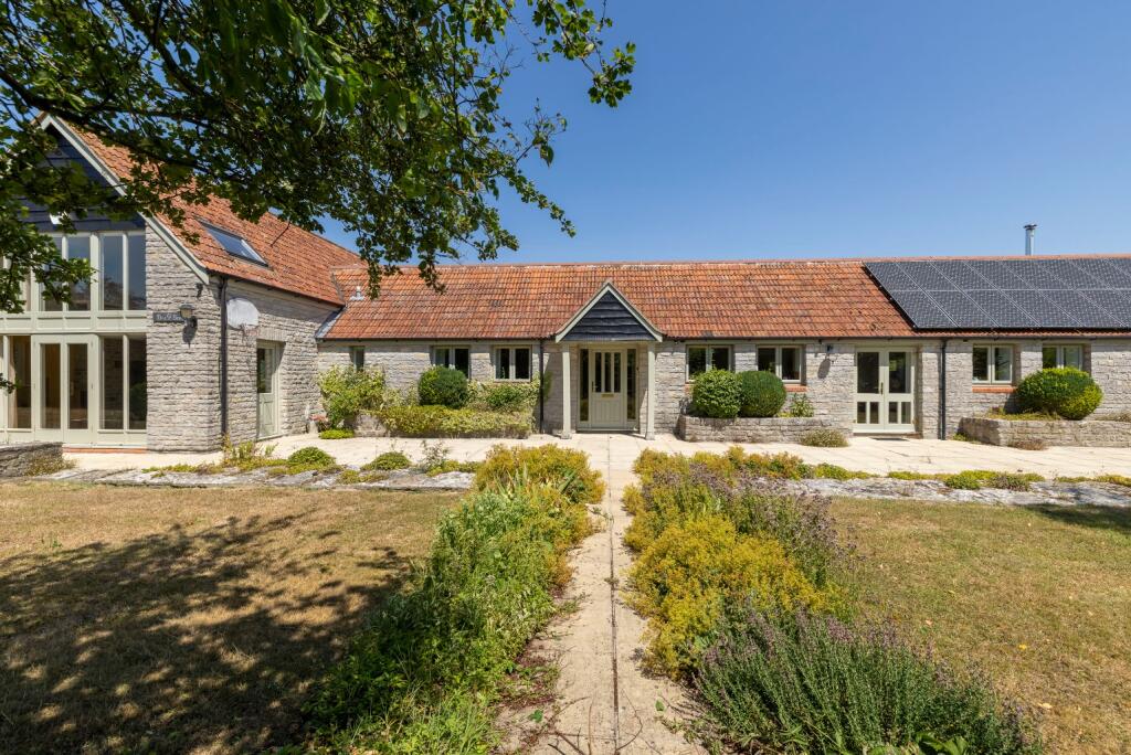 House in Taunton - View 3