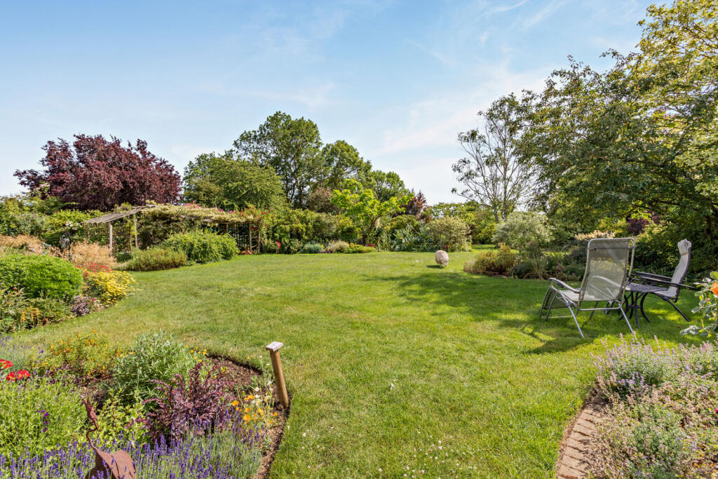 House in Peterborough - View 3