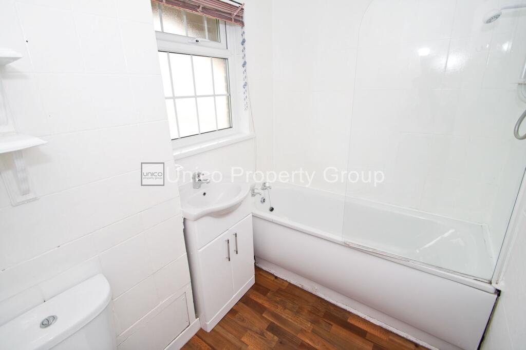 4 bedroom flat for rent
