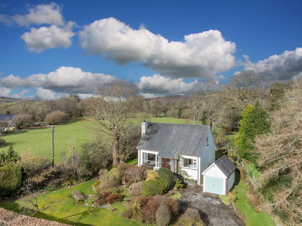 Main image of property: Damson Fold, Crosthwaite, LA8 8HT