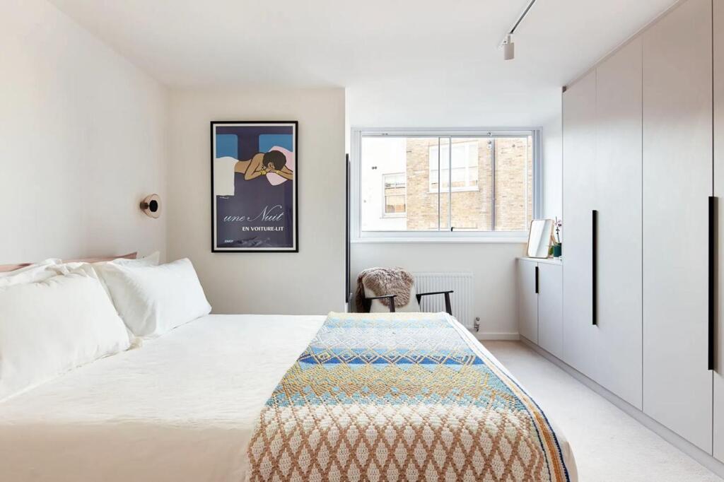 Apartment in London, City of Westminster - View 4