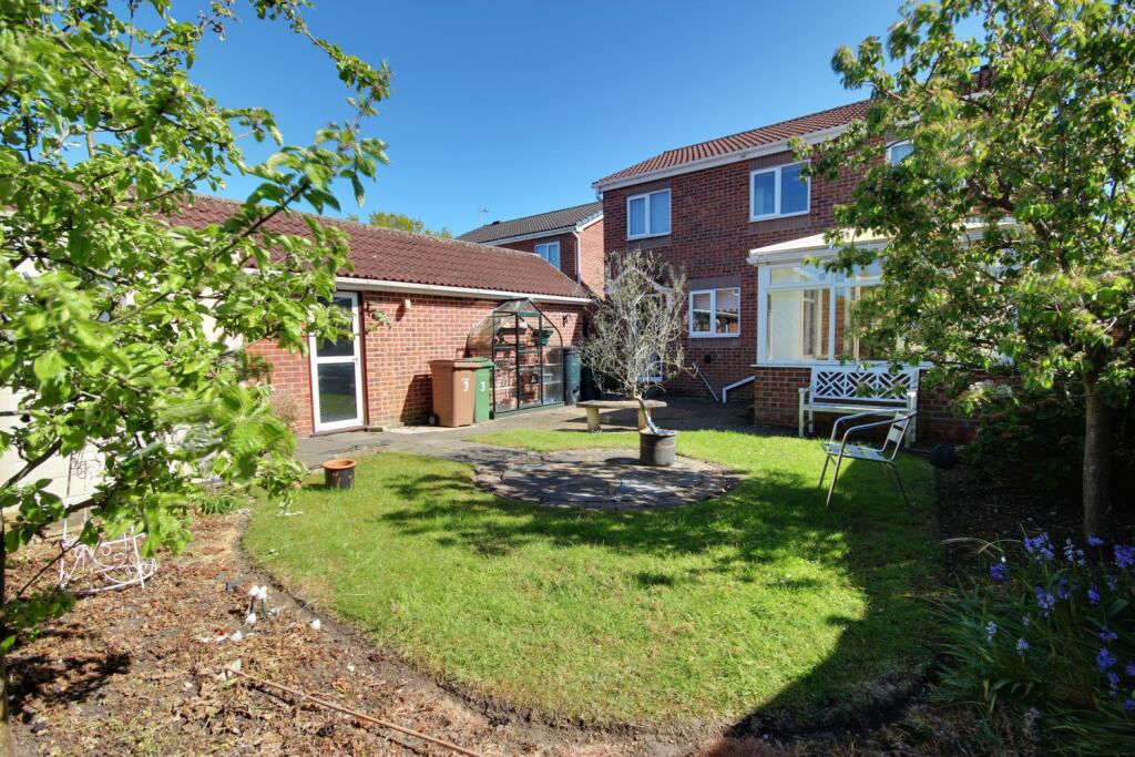 House in Beverley, East Riding of Yorkshire - More