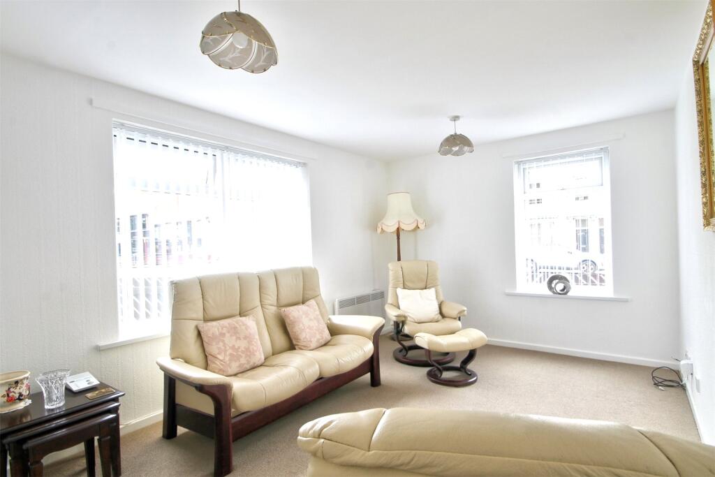 Apartment in Chester-le-Street, South Pelaw - View 4