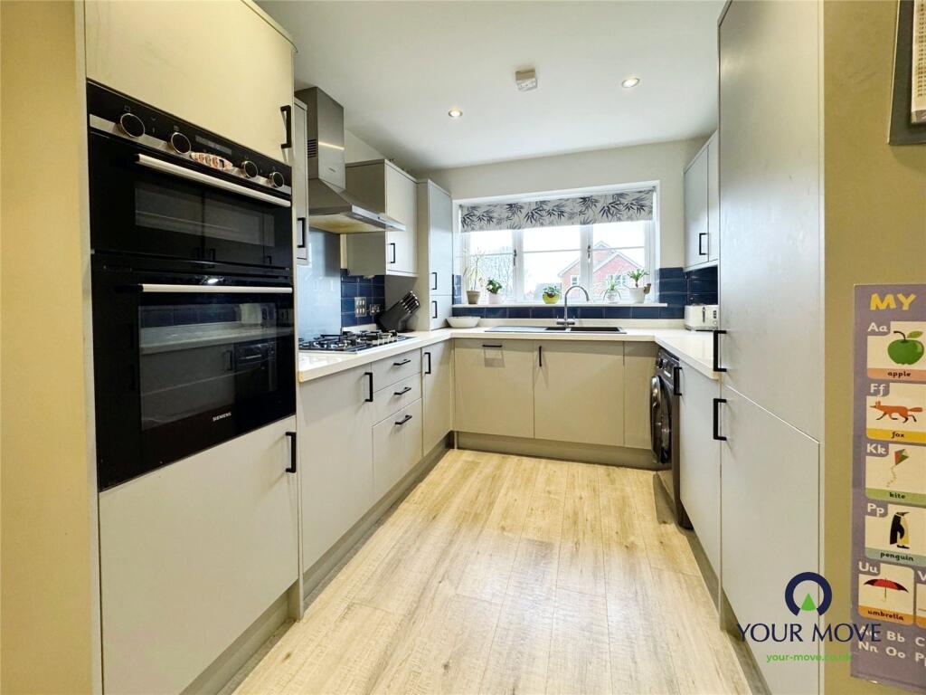 Southall Close, Minster, Ramsgate, Kent, CT12 photo 2