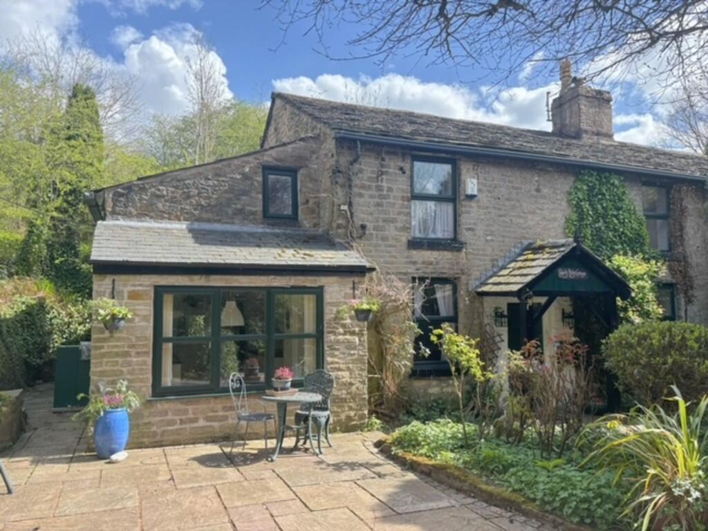 Main image of property: Pinfold Lane, Romiley