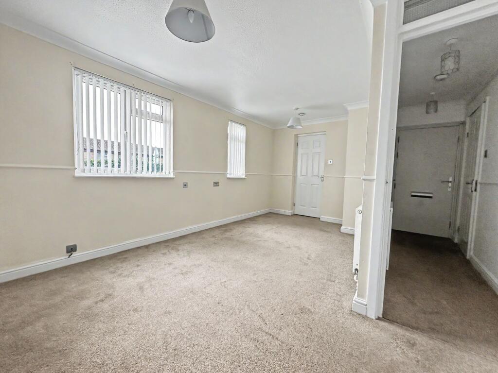 Cavendish House, Collingwood Close, Peacehaven, BN10 8BE photo 3