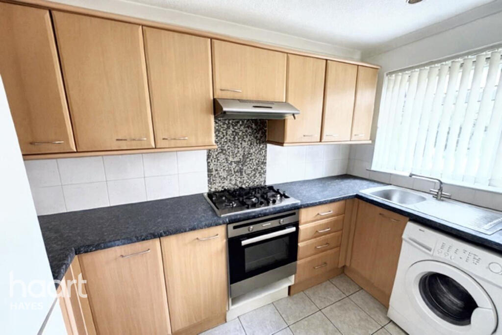 2-bed semi-detached on Lapponum Walk, Hayes, £417,000
