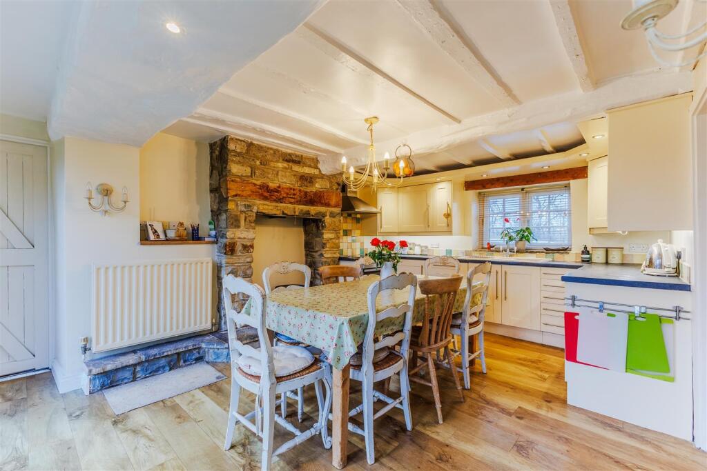 Additional image 6 of Stratford Road, Bidford-On-Avon