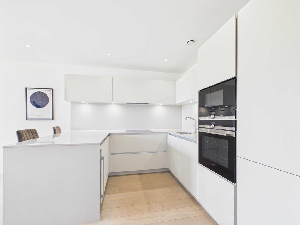 Apartment in London - View 5