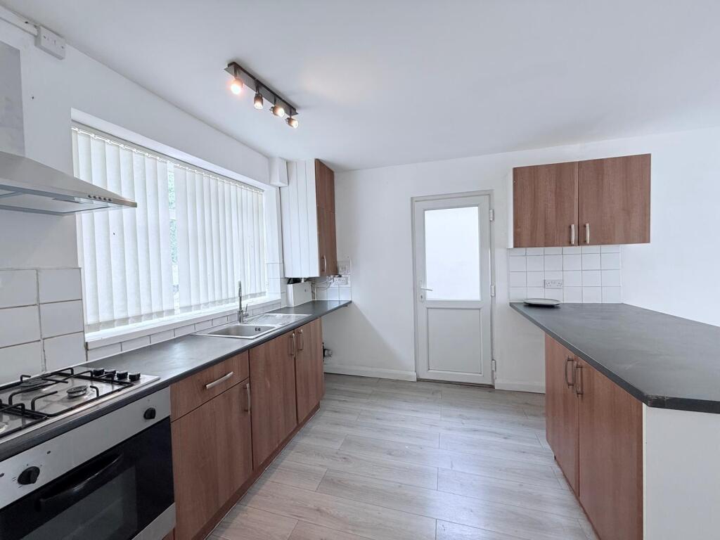 Rivergreen, Clifton, NG11 - View 5