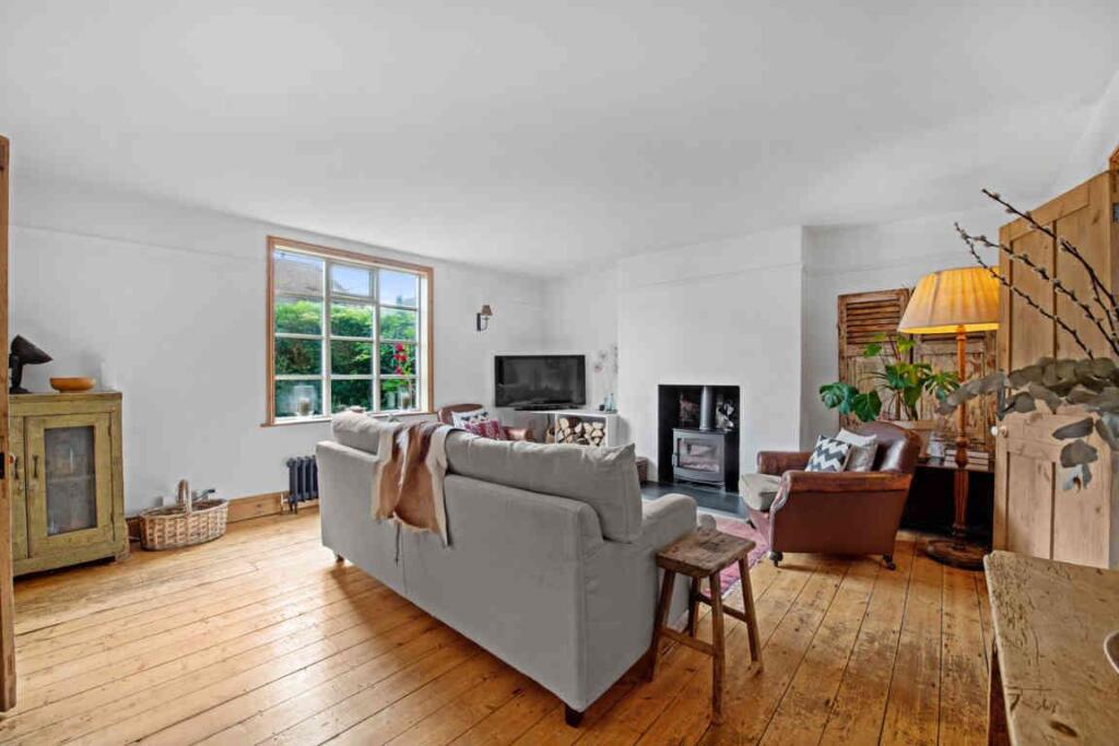 House in West Oxfordshire, Woodstock - View 4