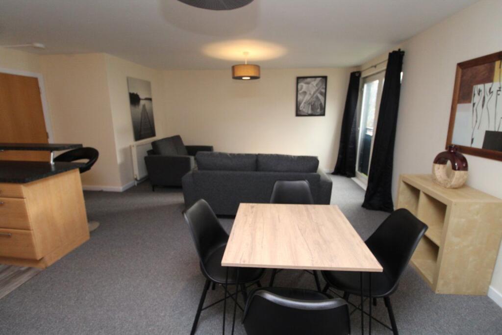 Apartment in Glasgow, Milnbank, Garngad - View 4