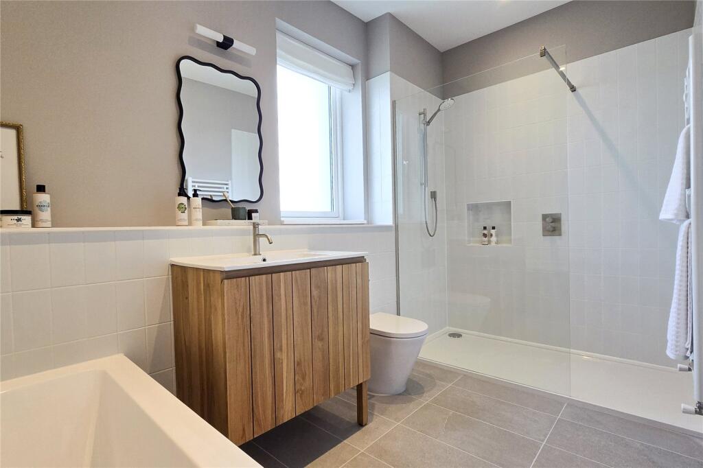 Additional image 31 of The Barn Garden, Great Elm