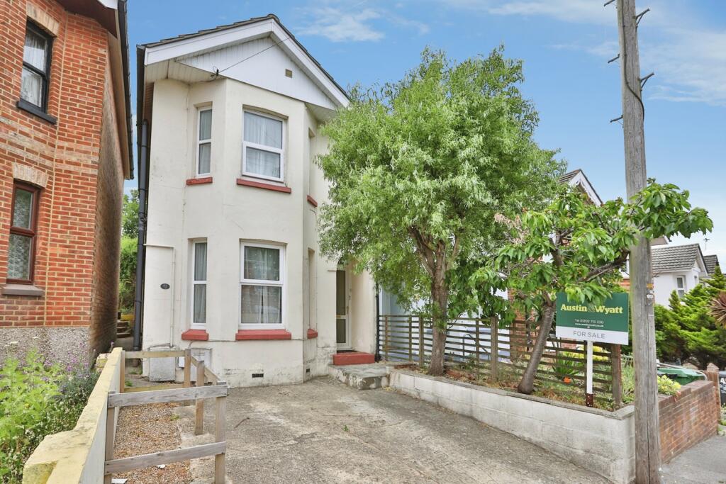 Main image of property: Gwynne Road, Branksome, Poole, Dorset, BH12