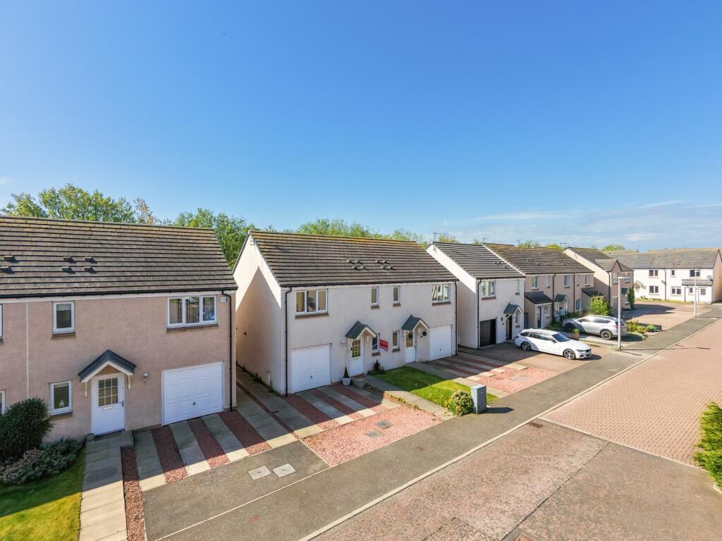 Main image of property: 15 Lignieres Way, Dunbar, East Lothian, EH42