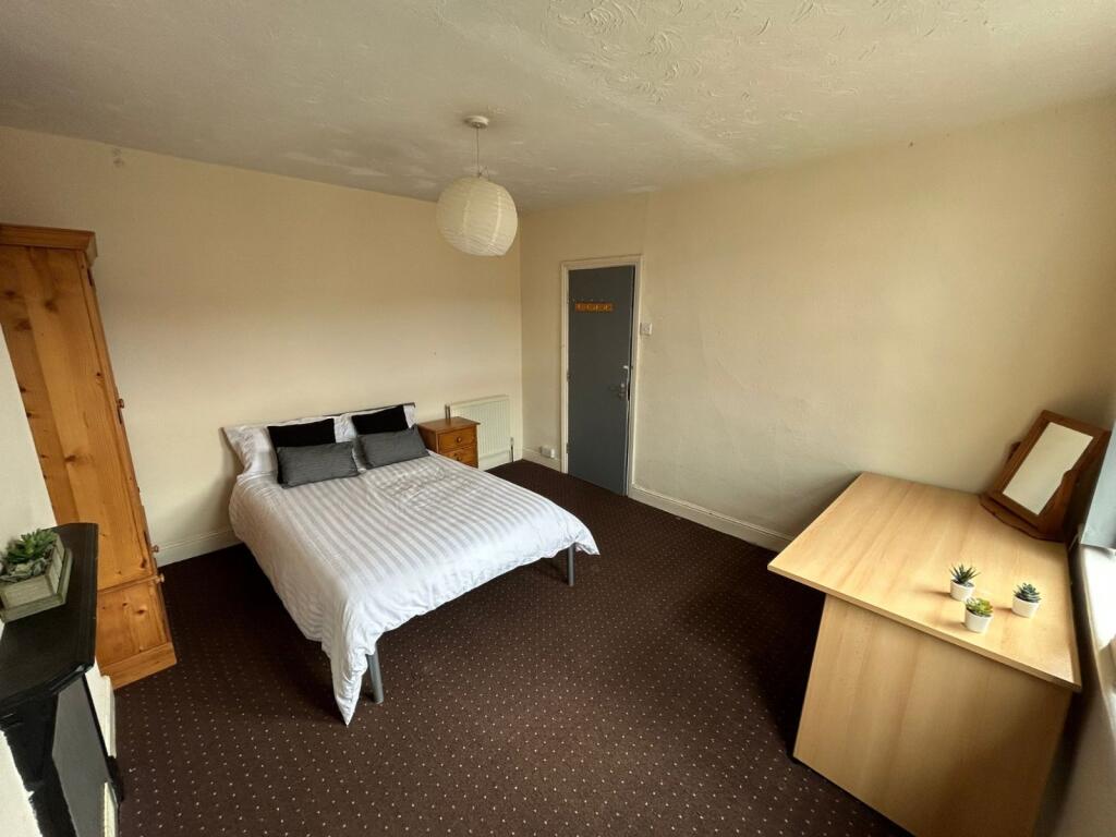 House in Leeds - More