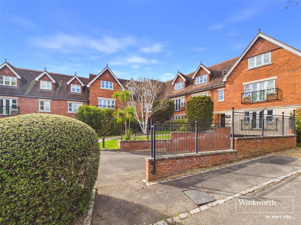 Main image of property: Upcross Gardens, Reading, Berkshire, RG1