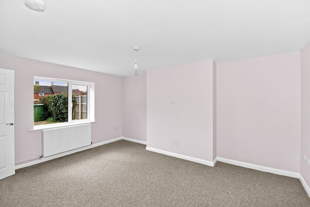 House in Tonbridge - View 4