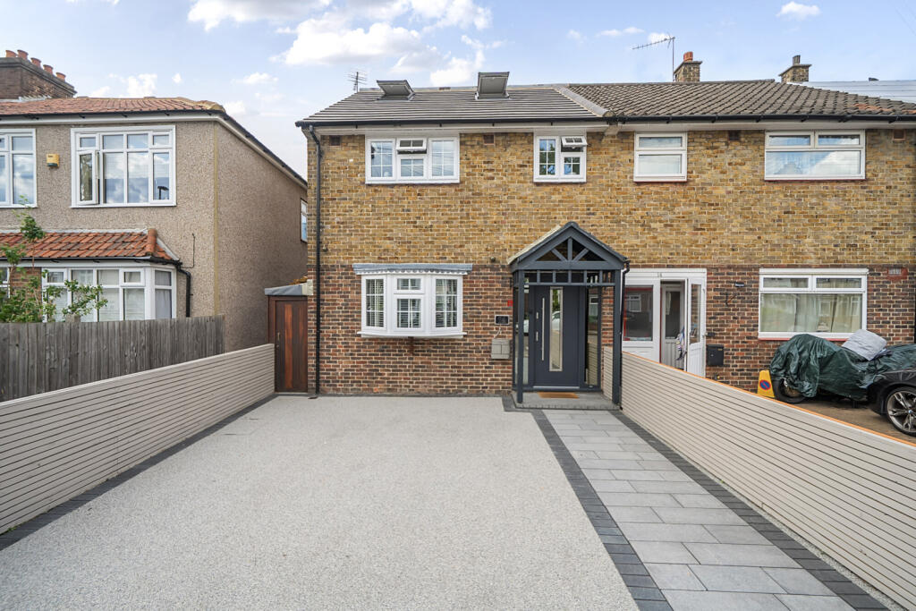 Main image of property: Linchmere Road, London