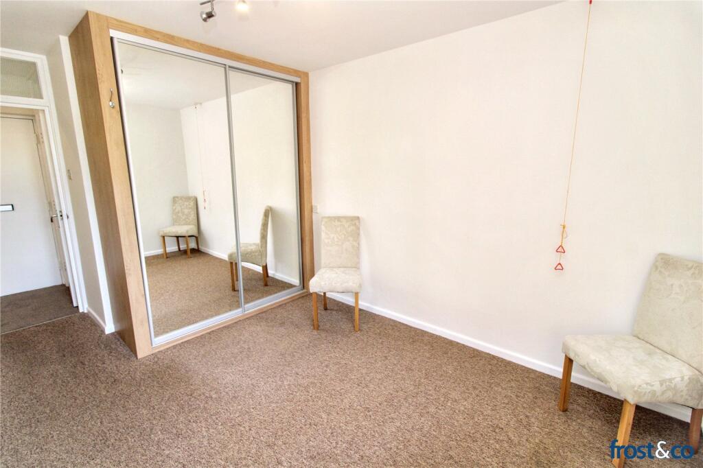 Apartment in Bournemouth - View 5