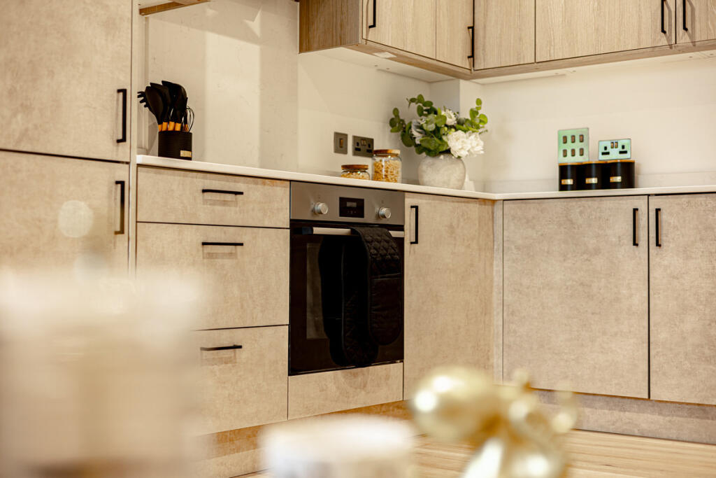 Apartment in Castle Point, Essex - More