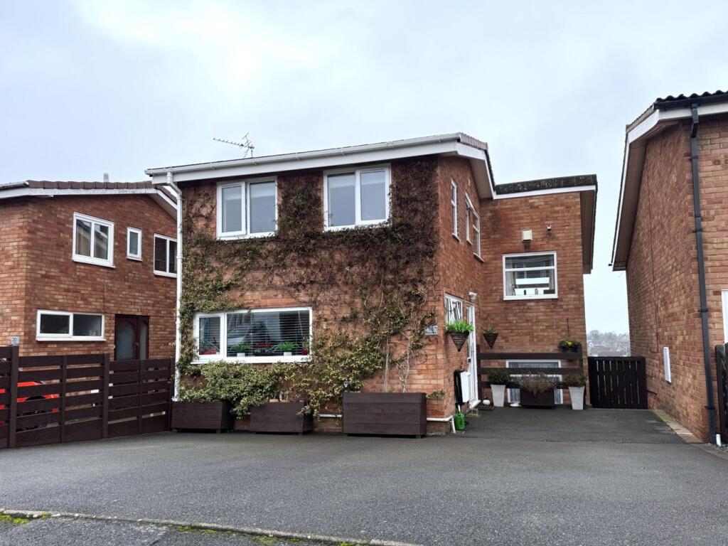 Main image of property: Field Rise, Burton-on-Trent, DE13