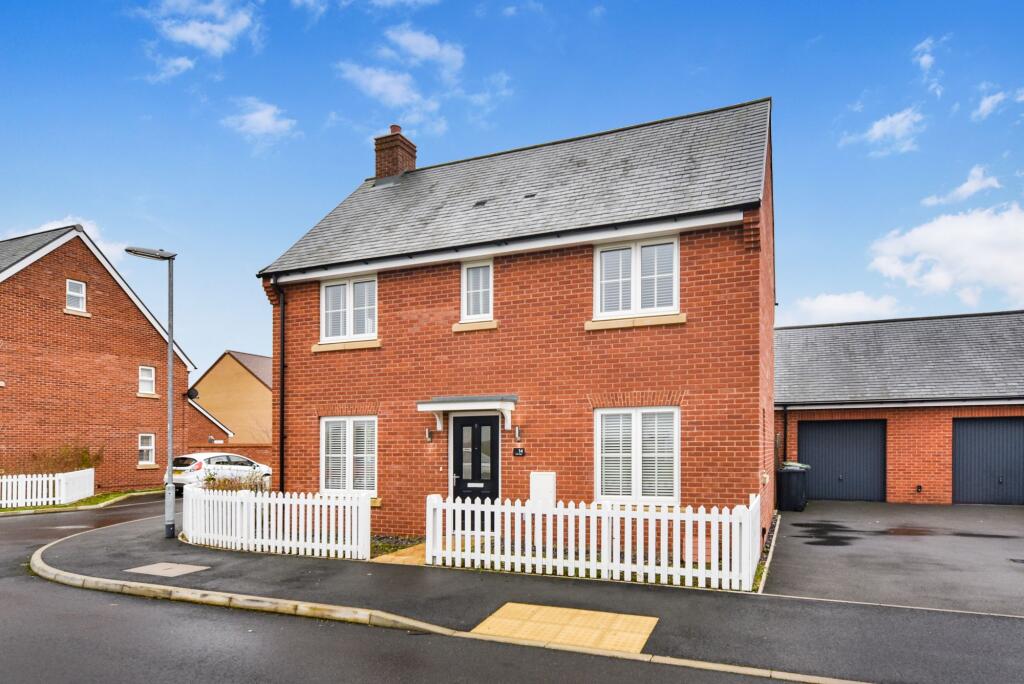 Main image of property: Lynton Edge, Biggleswade, SG18