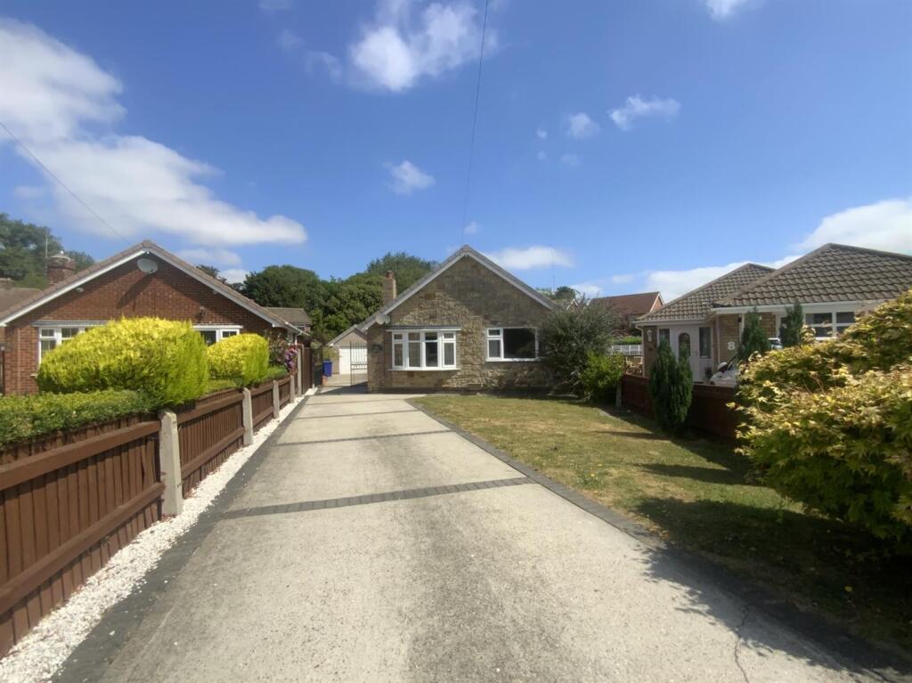 Main image of property: Trevor Close, Laceby