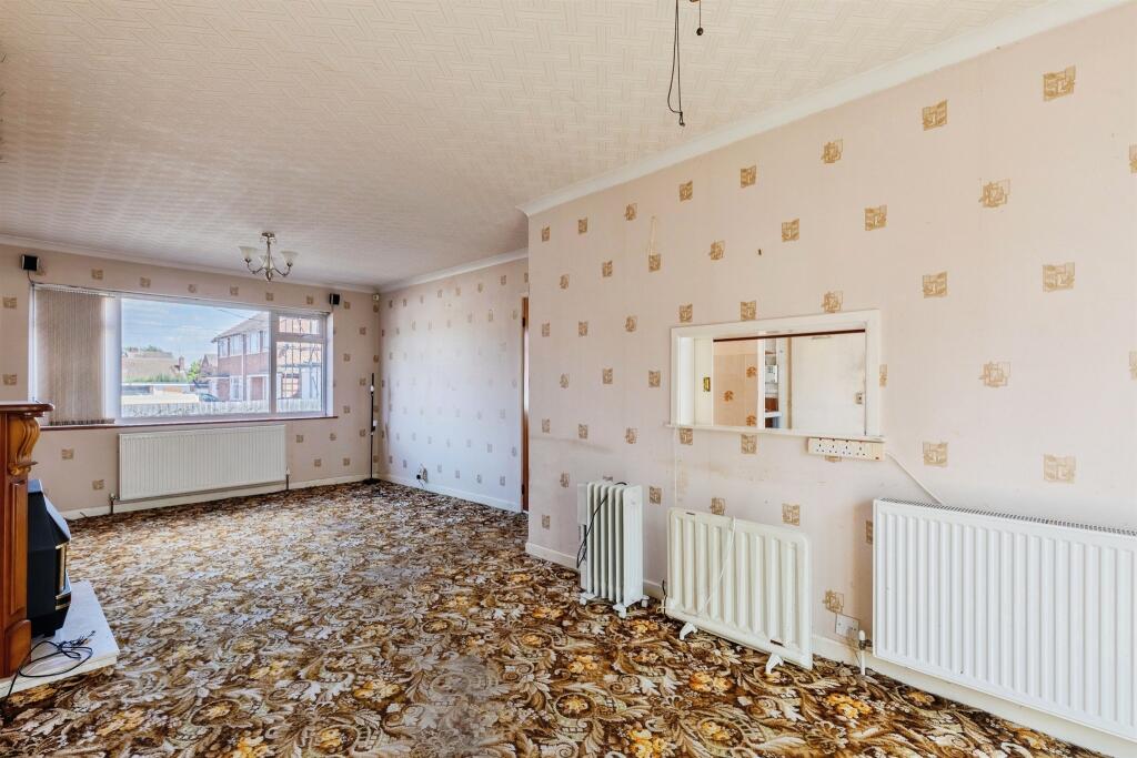 House in Coventry, Fenside, Stivichall - View 5