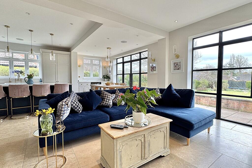 Hamilton Drive, Melton Mowbray photo 4