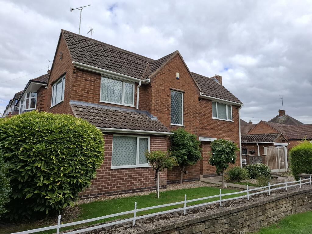 Main image of property: Ashgate Valley Road, Chesterfield, Derbyshire