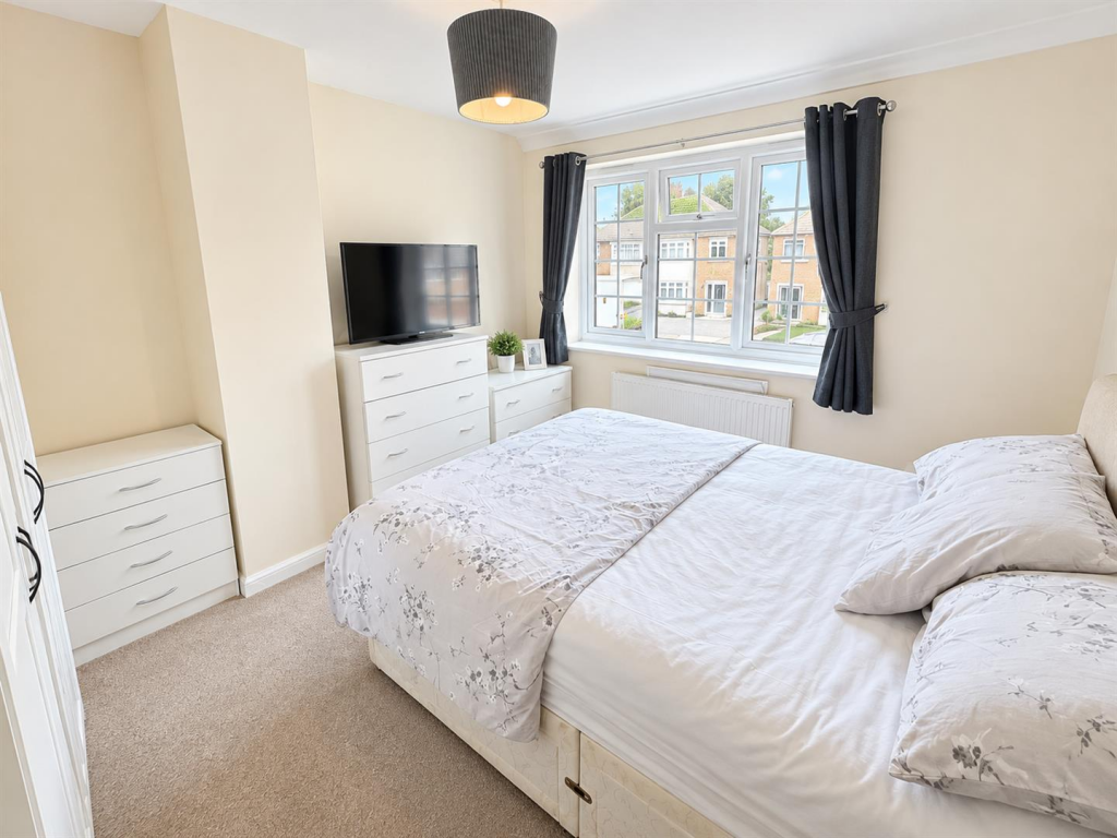House in Southend-on-Sea - View 5