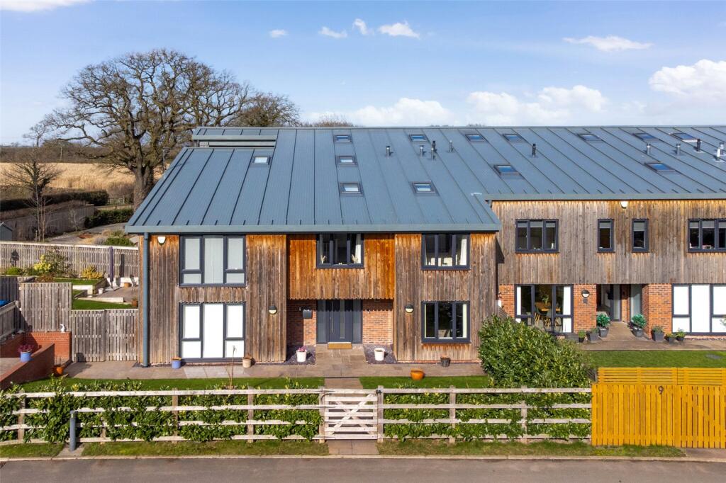 Main image of property: Ash Hey Lane, Picton, Chester, Cheshire, CH2