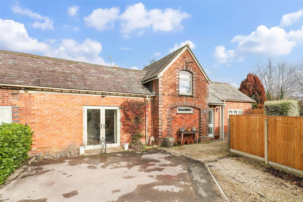 Main image of property: Bristol Road, Stonehouse