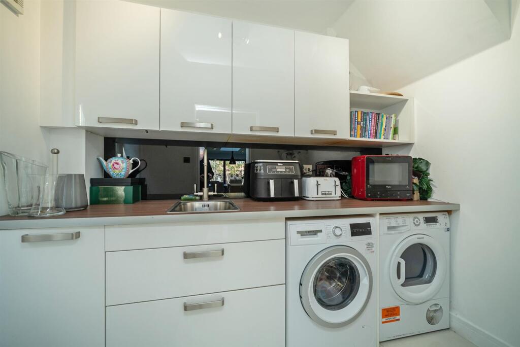 Additional image 17 of Princess Diana Drive, St. Albans