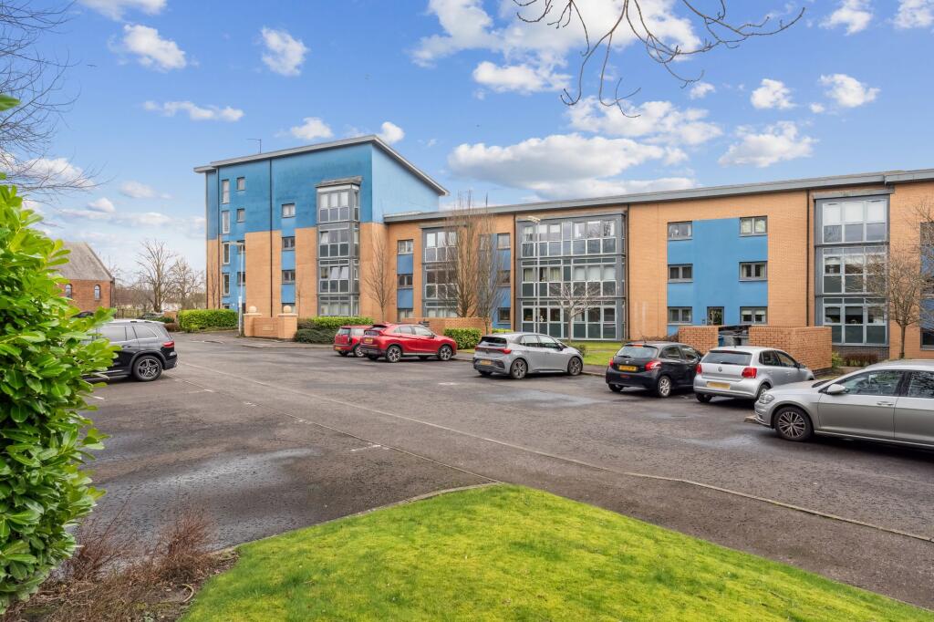 Main image of property: Knightswood Road, Flat 1/1, Knightswood, Glasgow, G13 2EX