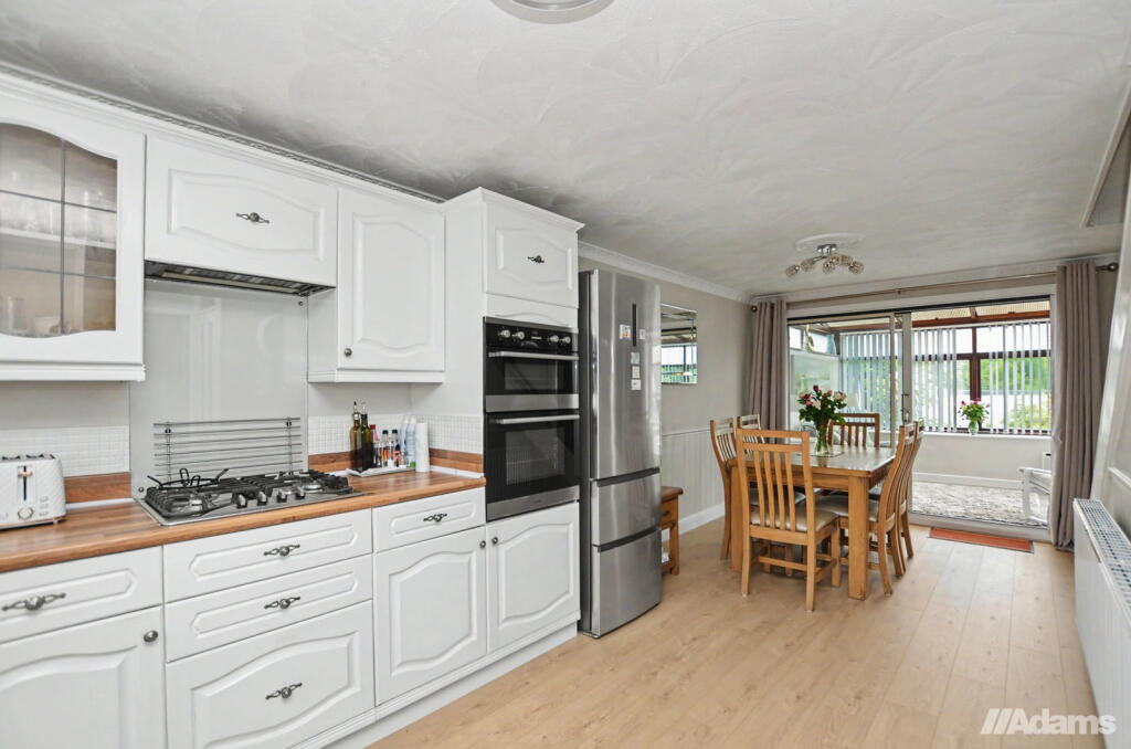 House in Runcorn, Windmill Hill, Castlefields - More
