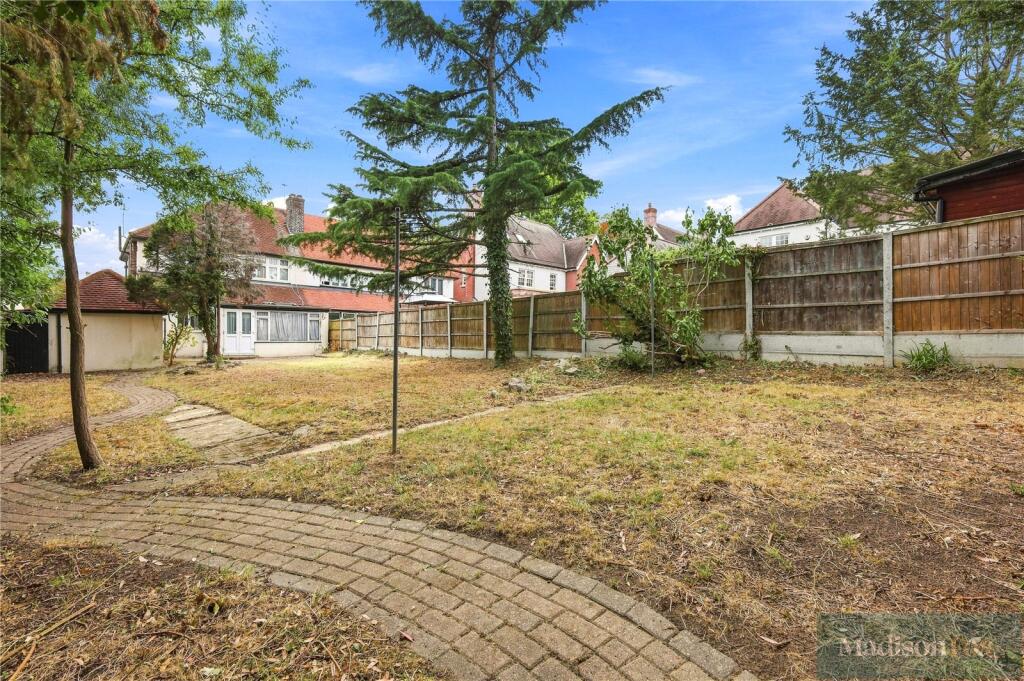 House in Ilford - View 3