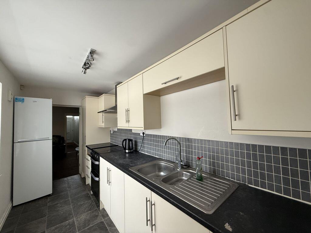 House in Stoke-on-Trent - View 5