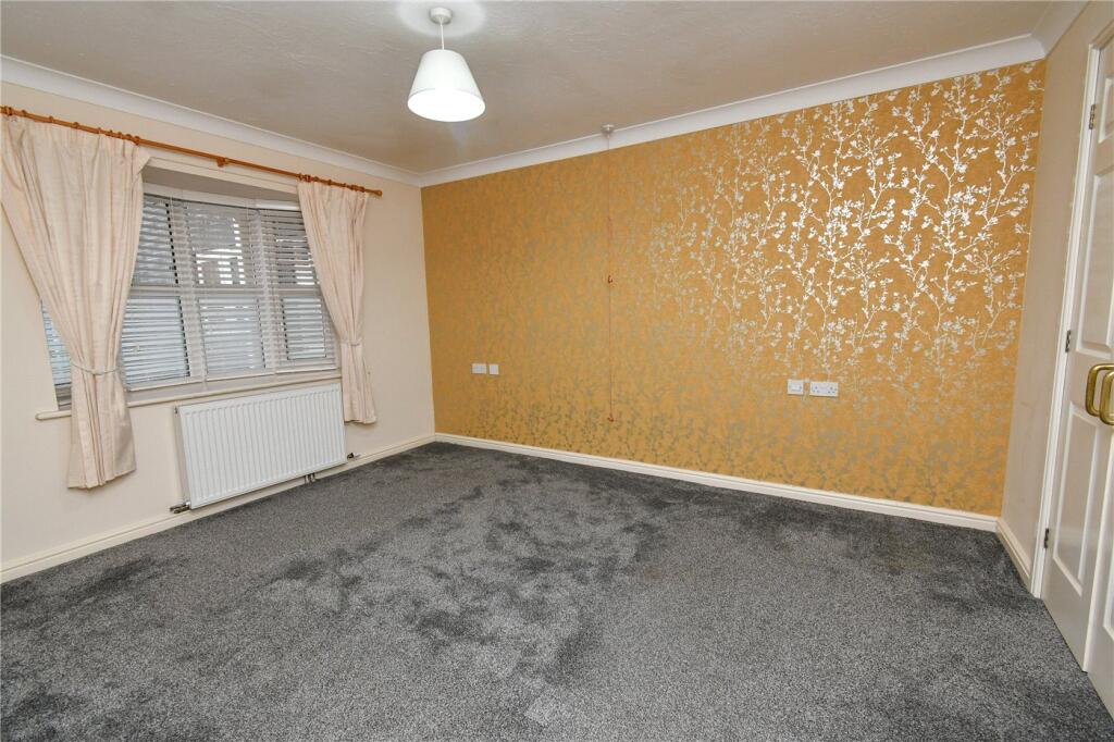 Market Street, Hoylake, Wirral - View 3