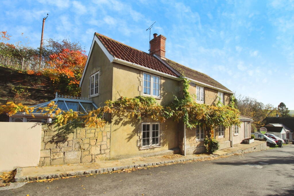 Northbrook, Market Lavington, Devizes, SN10 4AP photo 4