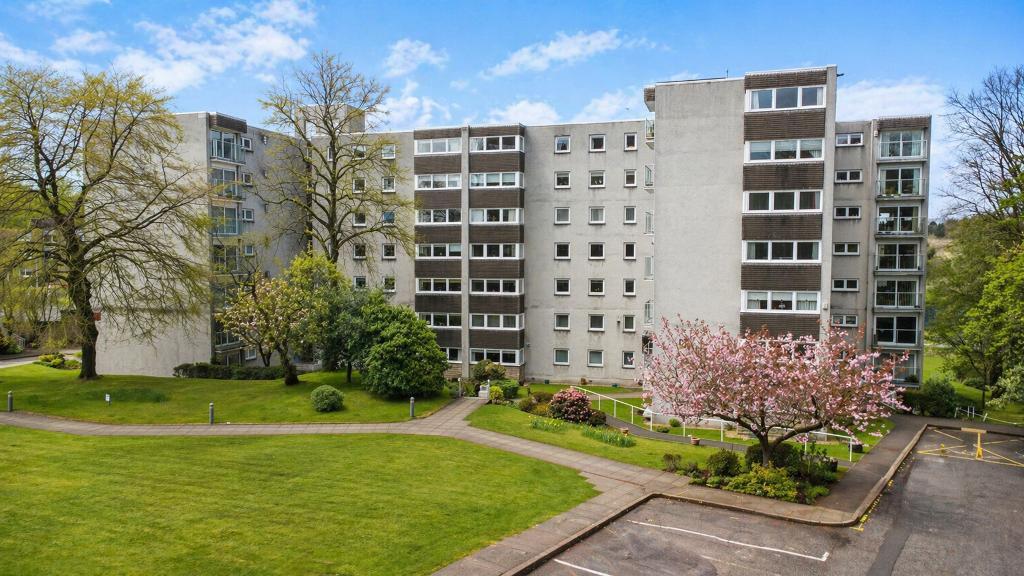 Norwood Park, Bearsden, G61 2RZ, Bearsden