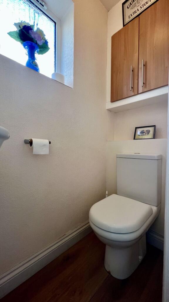 House in Scunthorpe, Yaddlethorpe, Bottesford - More