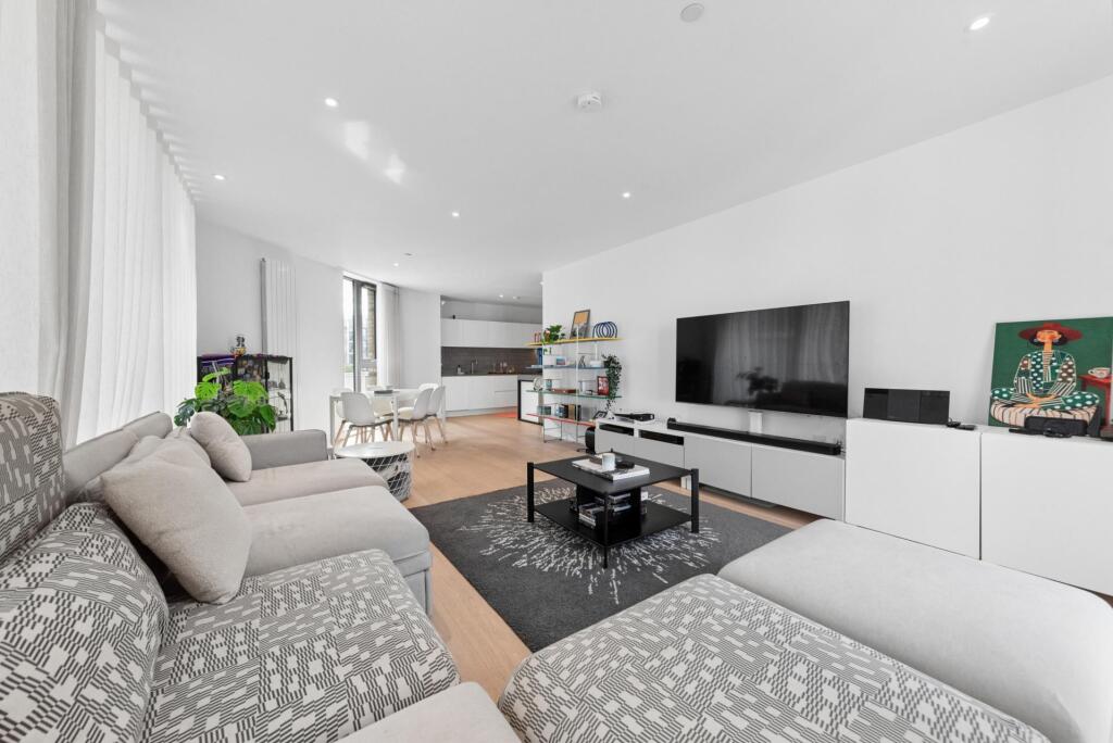 Apartment in London, Royal Wharf, Silvertown - View 5